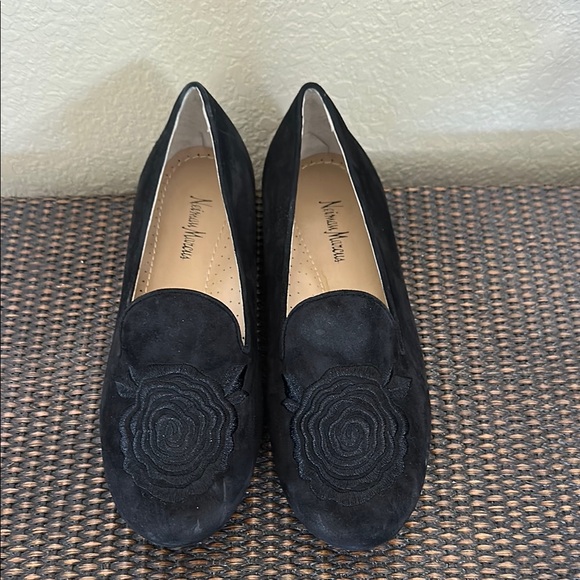 Neiman Marcus Shoes - Nieman Marcus Stefina Black Suede Women's Loafers - Size 10